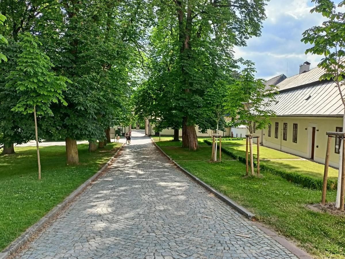Chalupa U Mikese Zdar Nad Sazavou Exterior photo